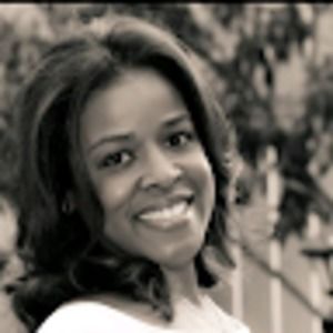 Meet your Posher, Monique